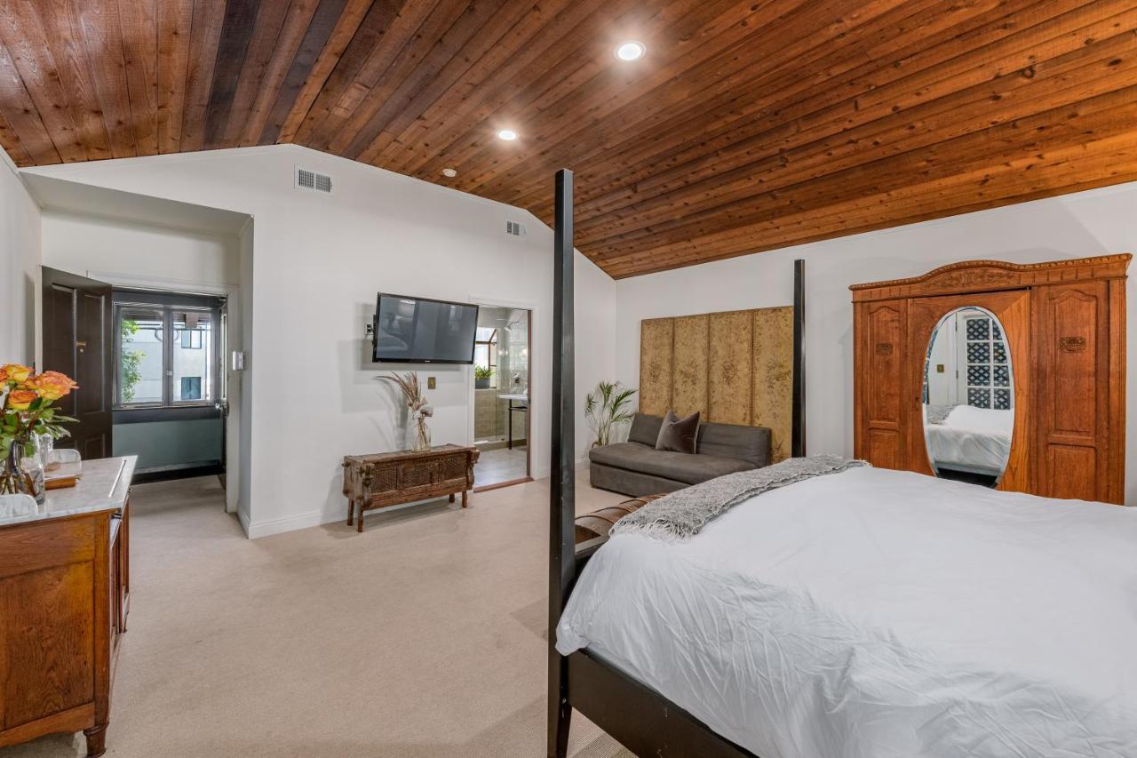 Venice House Bed & Breakfast 3*